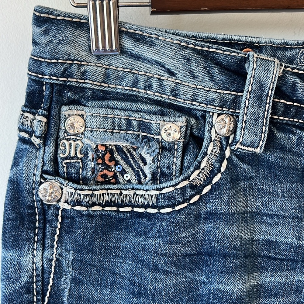 Miss Me Signature-Rise Boot Cut Jeans - Picture 11 of 14